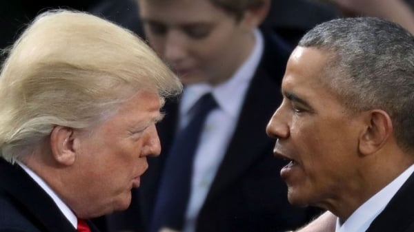 Màn đấu khẩu ‘có một không hai’ giữa Obama & Trump