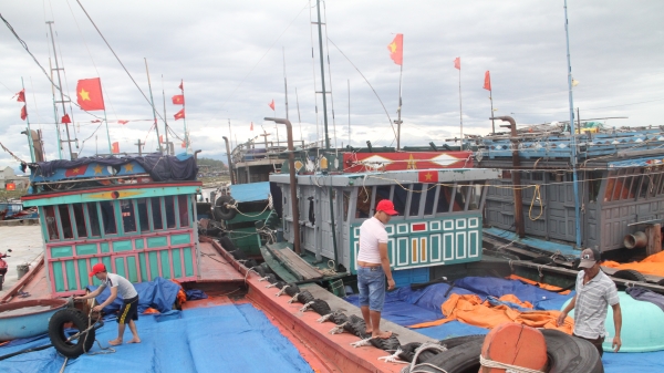 Tàu thuyền ở Thừa Thiên - Huế được phép ra khơi sau bão