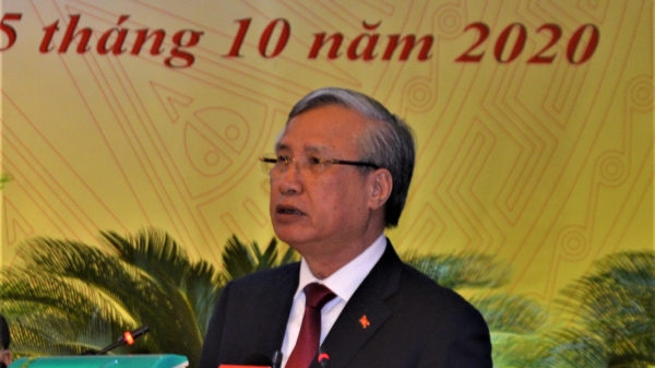 Đồng chí Trần Quốc Vượng dự, chỉ đạo Đại hội Đảng bộ tỉnh Tuyên Quang