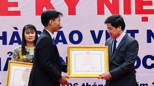 Kỷ niệm Ngày nhà giáo Việt Nam và khai giảng năm học mới 2020-2021