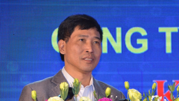 Giới thiệu Chủ tịch TP Móng Cái để bầu làm Chủ tịch UBND TP Hạ Long