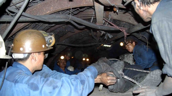 Một công nhân mỏ tử vong do đá rơi