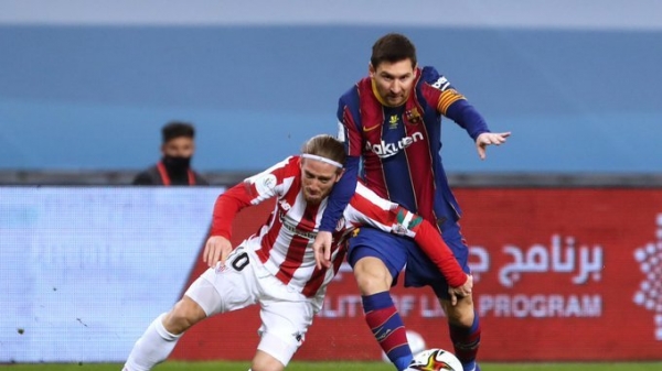 Lionel Messi lần đầu tiên nhận thẻ đỏ tại Barcelona