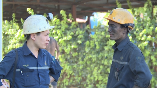 Lên phương án vận động thợ mỏ quê xa ở lại Quảng Ninh ăn Tết