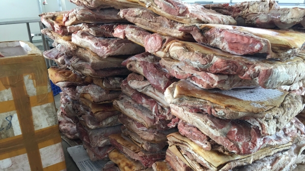 Lâm Đồng: Phát hiện 1,4 tấn thịt heo không nguồn gốc