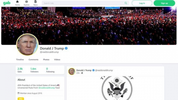 Ông Trump chuyển sang xài mạng xã hội mới