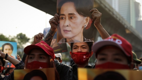 Bà San Suu Kyi bị truy tố thêm tội danh mới