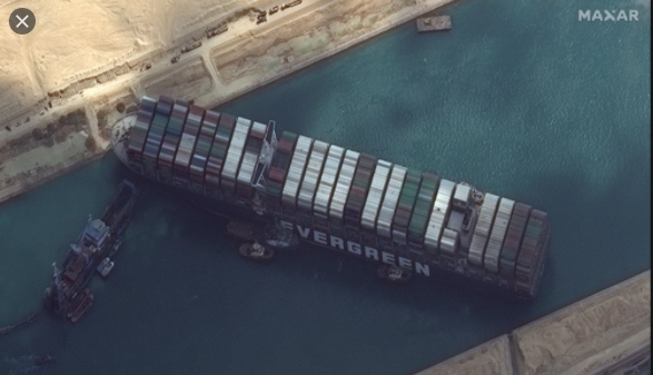 Kênh đào Suez tắc nghẽn, mỗi ngày thiệt hại gần 10 tỷ USD