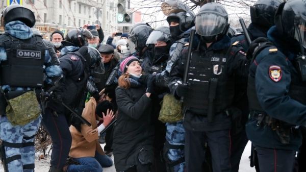 Nga bắt giữ gần 1.500 người tuần hành 'vì Navalny'