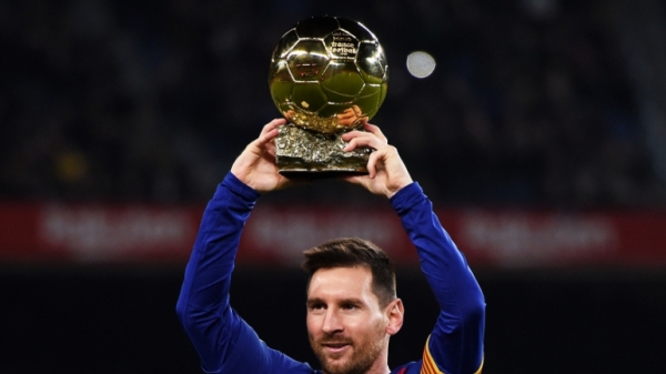 Lionel Messi ký hợp đồng vô tiền khoáng hậu tại Barcelona