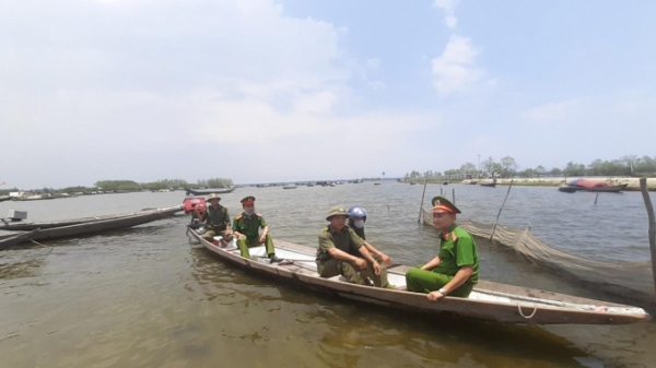 Xử phạt nhiều trường hợp kích điện đánh cá trên phá Tam Giang