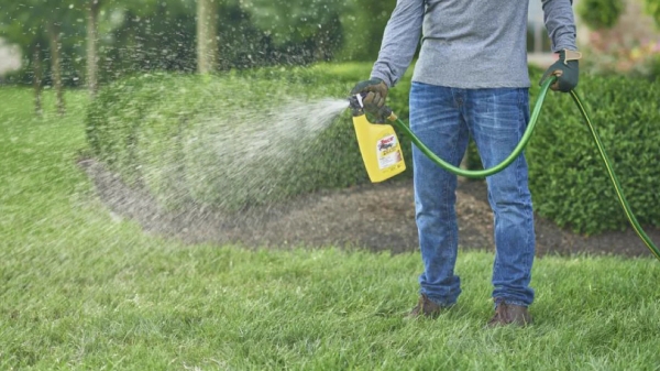 Đến lượt thuốc diệt cỏ tăng giá: glyphosate tăng 300%
