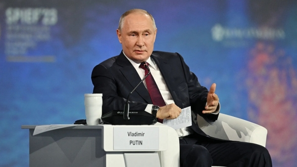 Tổng thống Putin lên án phương Tây phá hoại nền kinh tế toàn cầu