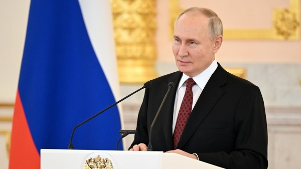 Tổng thống Putin nói người nhập cư phải biết tiếng Nga