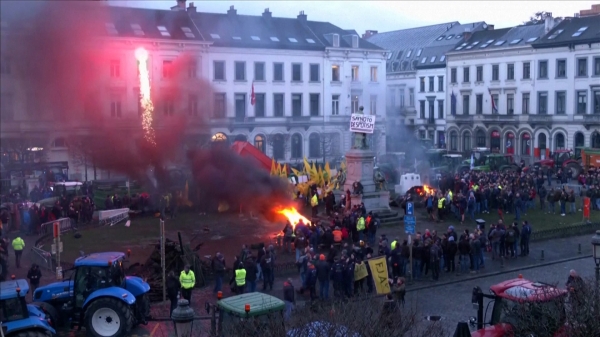 Nông dân Bỉ tấn công tòa nhà Nghị viện châu Âu