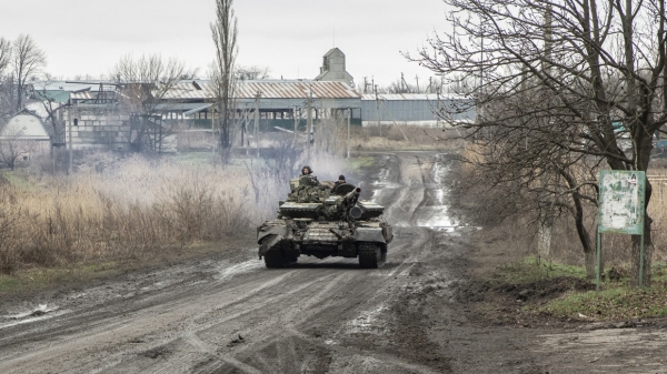 Ukraine rút quân khỏi thành phố chiến lược Avdeevka