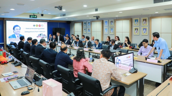 Potentials for exchange between Thai OTOP and Vietnamese OCOP