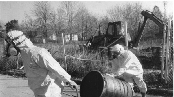 Những thảm họa rò rỉ chất độc: Bãi thải phân bón khiến người Mỹ đau đầu 60 năm