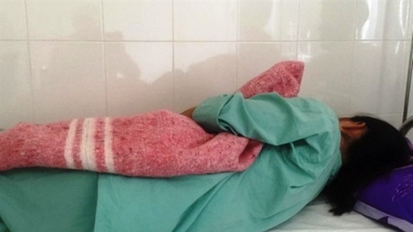 Bộ Y tế yêu cầu báo cáo vụ bác sĩ hành hung nữ sinh thực tập