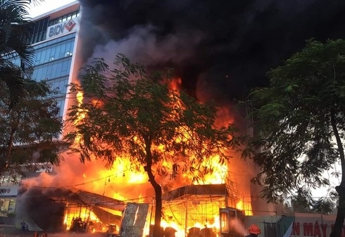 Cháy siêu thị tại Hải Phòng, thiệt hại hơn 10 tỷ đồng