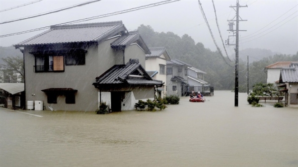 Nhật Bản lo đối phó siêu bão Hagibis