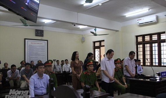 Kết thúc xét xử gian lận thi cử ở Hà Giang: Tiếng xấu chưa khép lại!