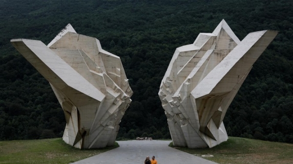 Những công trình mang đậm phong cách kiến trúc thô mộc ở Nam Tư
