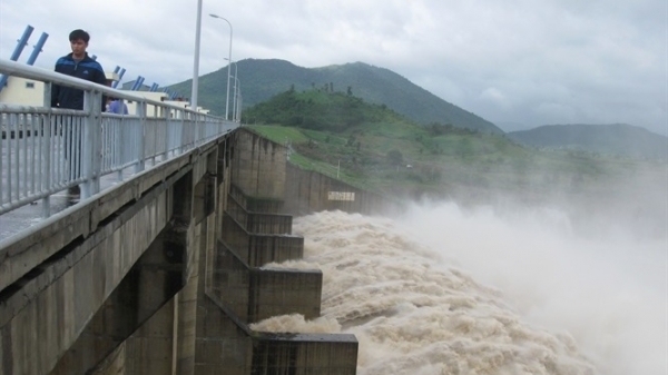 Nhà máy điện Sông Ba Hạ thông báo xả nước về hạ du 500m3/s