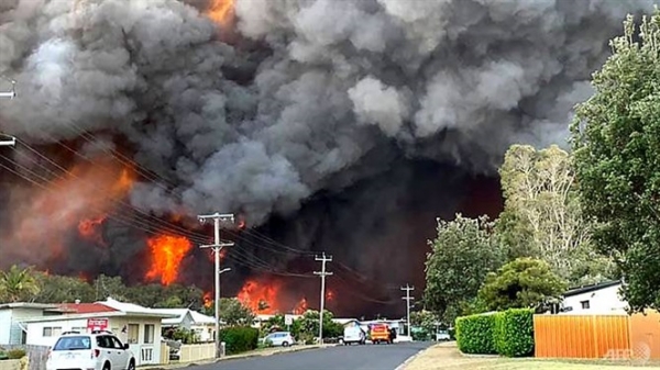 Cháy rừng ở Australia lan sang nhiều khu dân cư