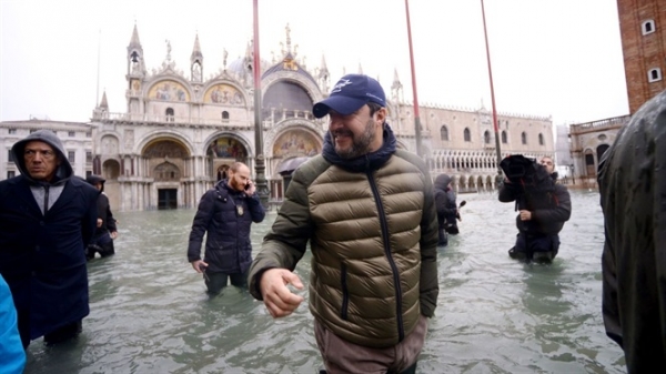 Thành Venice hứng triều cường lịch sử