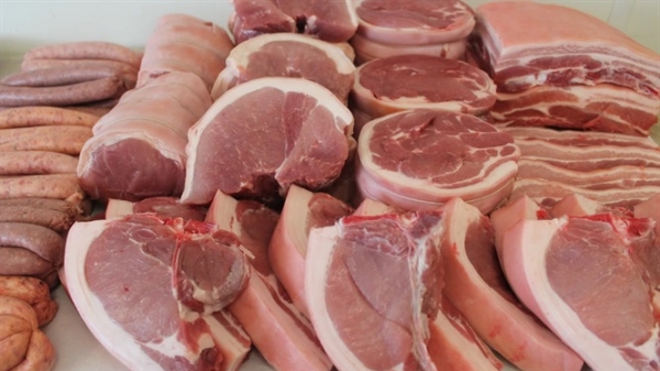 Hơn 200 tấn thịt lợn bị thu hồi sau tin tố cáo nặc danh