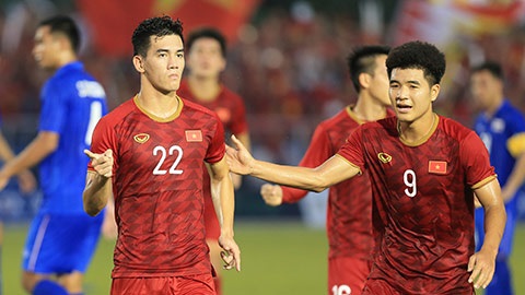 Linh - Chinh đi vào lịch sử bóng đá Việt Nam tại SEA Games