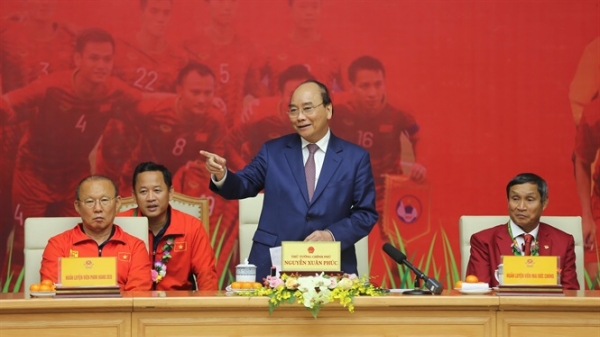 Thủ tướng đón các nhà vô địch bóng đá ở SEA Games 30