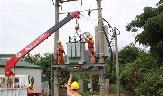 Công ty Điện lực Sơn La: Bảo đảm cấp điện an toàn, ổn định trong mùa nắng nóng