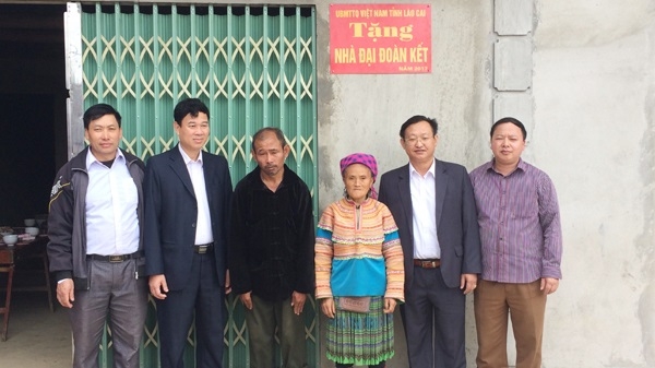 Lào Cai: Xây dựng gần 300 nhà đại đoàn kết cho người nghèo