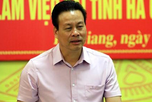 Chủ tịch tỉnh Hà Giang bị khiển trách