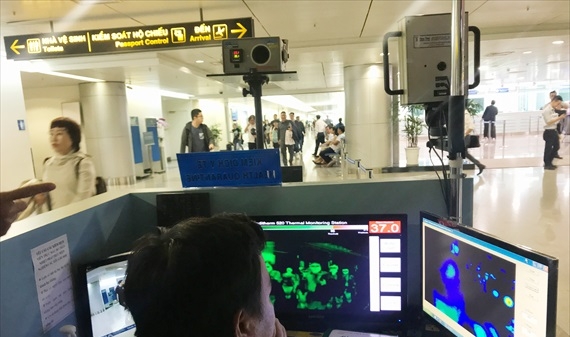 Kiểm soát hành khách nhập cảnh tại sân bay quốc tế Tân Sơn Nhất