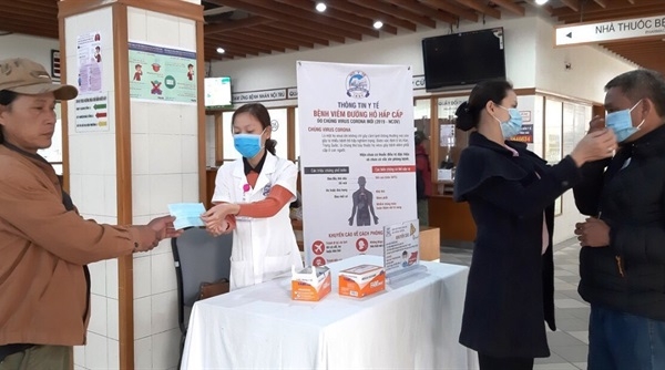 Thừa Thiên - Huế: Phát hiện hàng loạt quầy thuốc bán khẩu trang y tế với giá 'cắt cổ'