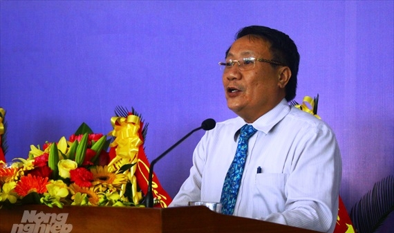 Bàn giao nhiệm vụ Chủ tịch tỉnh Quảng Trị cho ông Hà Sỹ Đồng