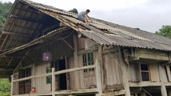 Tuyên Quang khẩn trương khắc phục 74 ngôi nhà bị tốc mái
