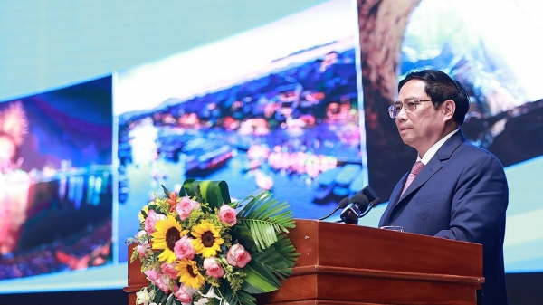 Thủ tướng: 'Kết nối giữa các tỉnh miền Trung còn rời rạc'