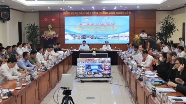 Phó Thủ tướng Trần Lưu Quang chủ trì Hội nghị toàn quốc phòng, chống thiên tai