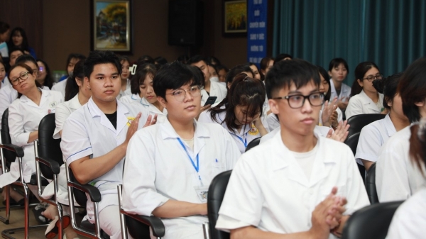 Phát động Hội thi Kỹ thuật sáng tạo tuổi trẻ ngành y tế Hà Nội