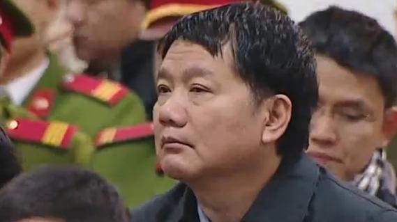 Bị cáo Đinh La Thăng khóc mong muốn không phải làm 'ma tù'