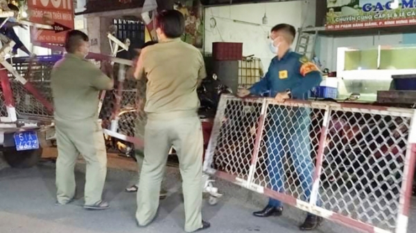 Phong tỏa một con hẻm ở quận Bình Tân liên quan ca mắc Covid-19