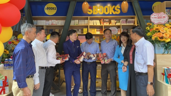 Công ty Sbooks chủ động đưa sách về buôn làng Tây Nguyên