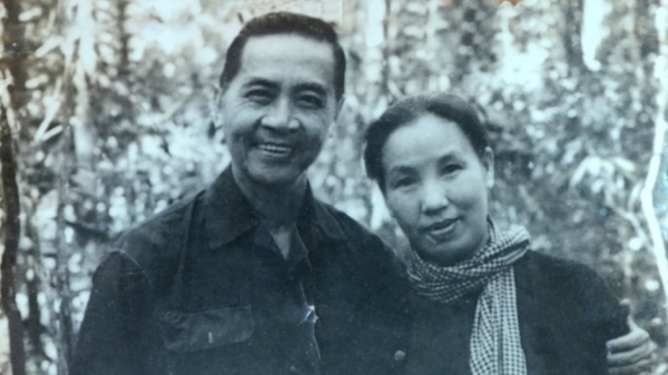 'Chuyện tình khó quên' của nhà cách mạng Huỳnh Tấn Phát