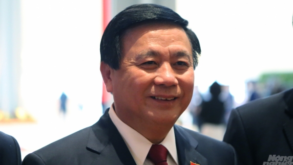 Ông Nguyễn Xuân Thắng: Thách thức về tụt hậu kinh tế, tham nhũng lãng phí