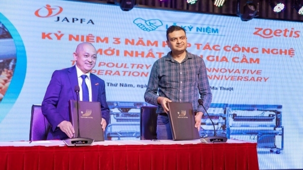 Japfa Comfeed bắt tay Zoetis phát triển chăn nuôi gia cầm Việt Nam