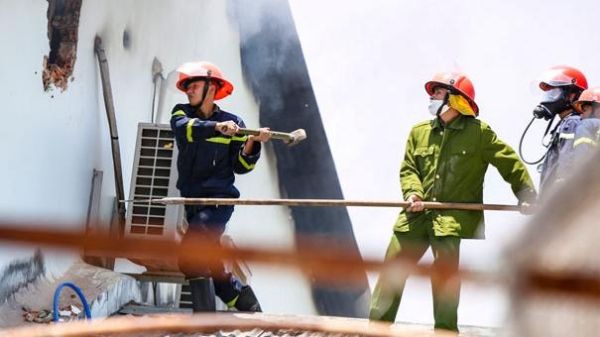 Cháy lớn tại công ty ươm cây giống ở Đà Lạt